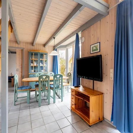 بيت للعطل Im Skandinavischen Stil Granzow