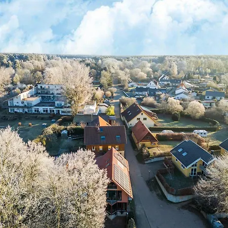 بيت للعطل Im Skandinavischen Stil Granzow